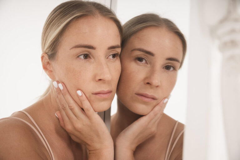 Exploring the Effects of Tretinoin on Aging Skin: Before and After Results in a webp image