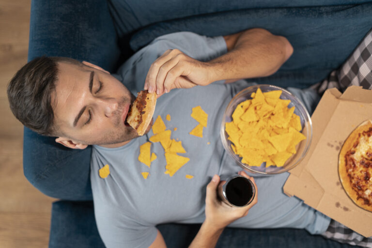 Is Feeling Sleepy After Eating A Sign Of Diabetes ? in a webp image